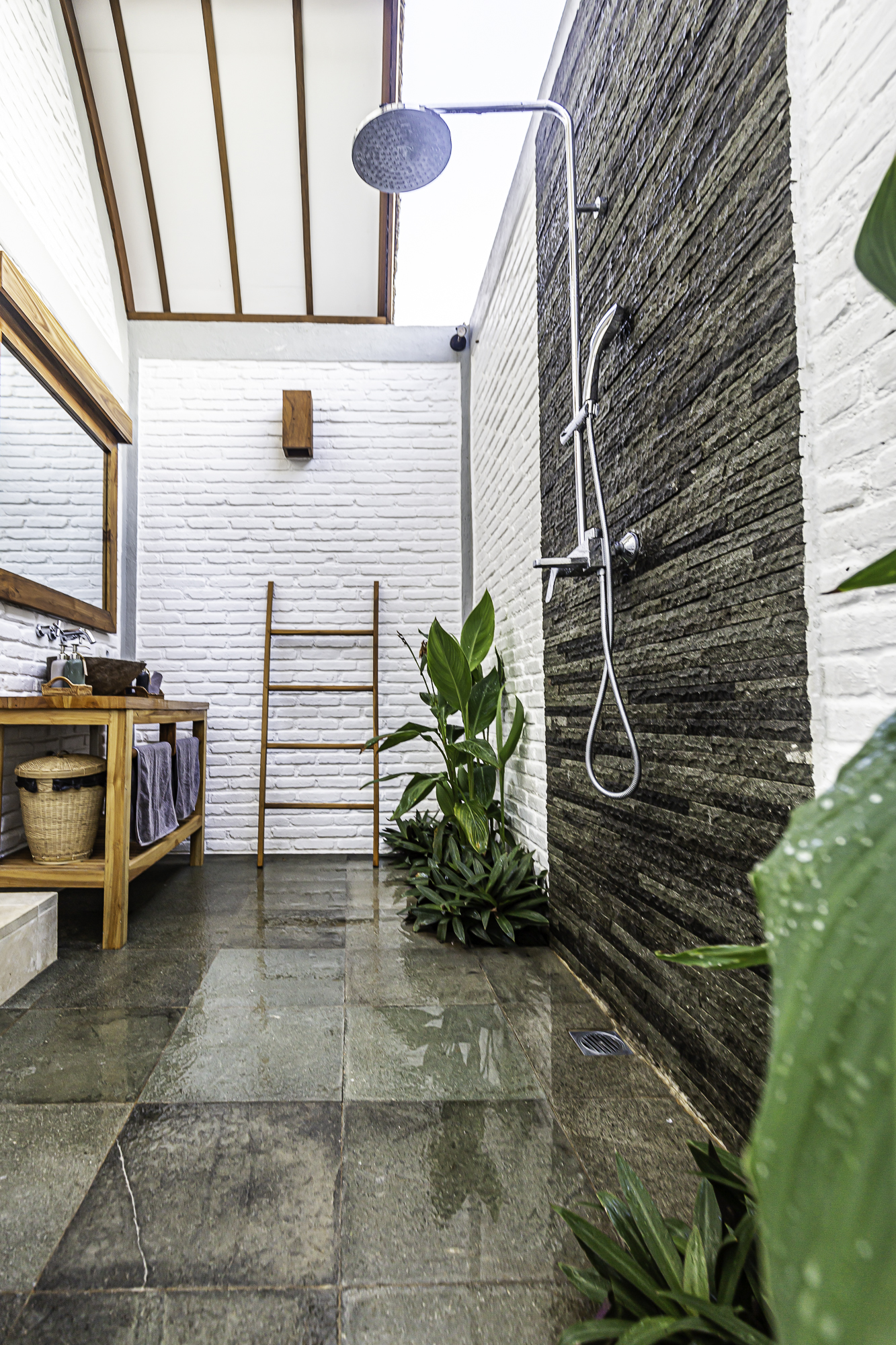 Upstairs at driftwood overlooking the pool